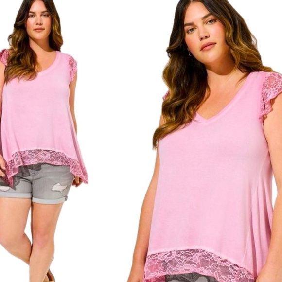 torrid Tops - 💅Torrid Super Soft Pink Lace Trim Top💅